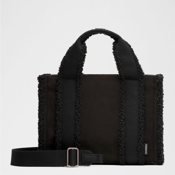 NWT Lululemon tote bag - Picture 2 of 8